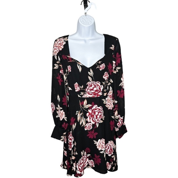 Cupcakes and Cashmere Women's Jaylyn Roses Printed Dress Sweetheart Neckline 6 - Picture 2 of 7